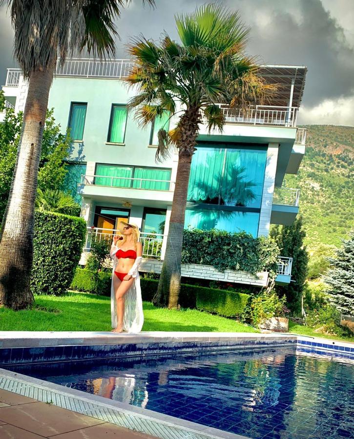 Family Beach Swimming Pool Villa Luanit Tragjas Exterior foto
