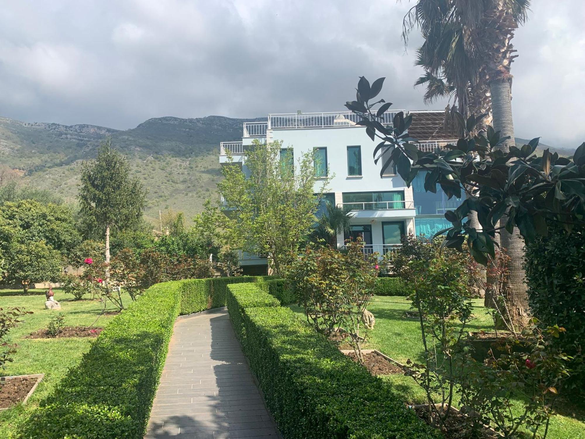 Family Beach Swimming Pool Villa Luanit Tragjas Exterior foto
